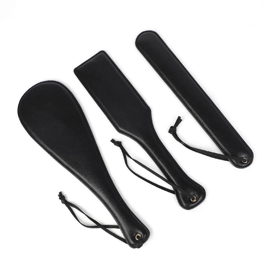 Home Cooking Game - Cambuk Kulit Hitam Dengan Flogger BDSM